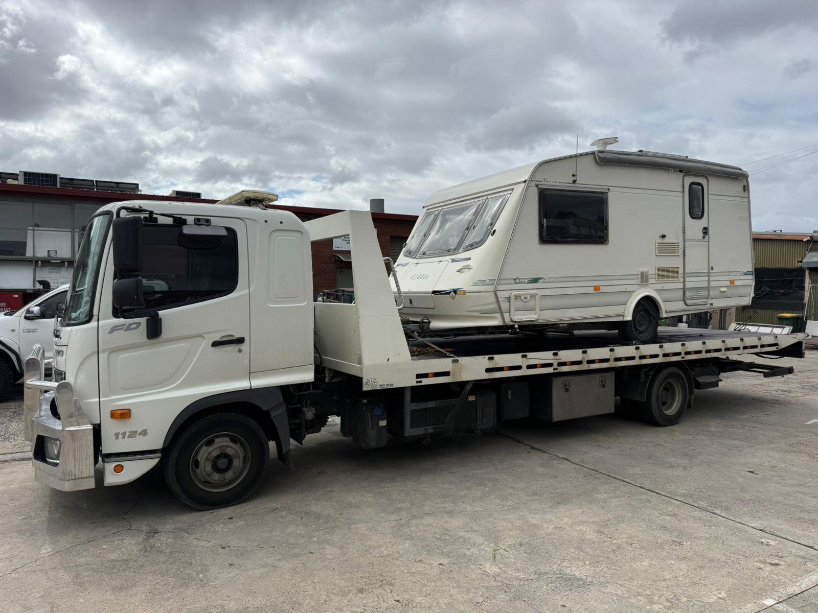 Haulix towing work